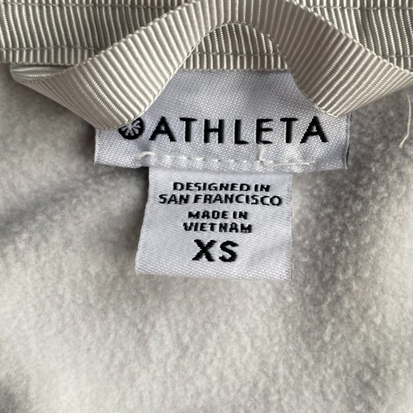 Athleta Triumph Grey Gypsum Camo Hoodie Sweatshirt Activewear Athleisure Sz XS - Picture 14 of 16